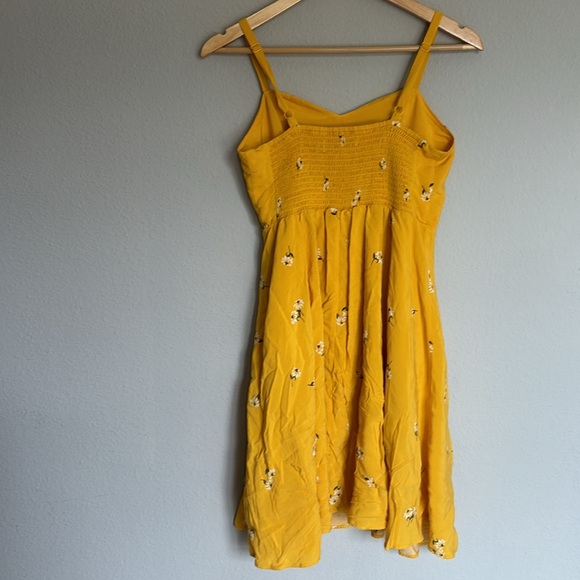 Old Navy Small cami adjustable straps smocked lined yellow floral dress - Picture 8 of 8